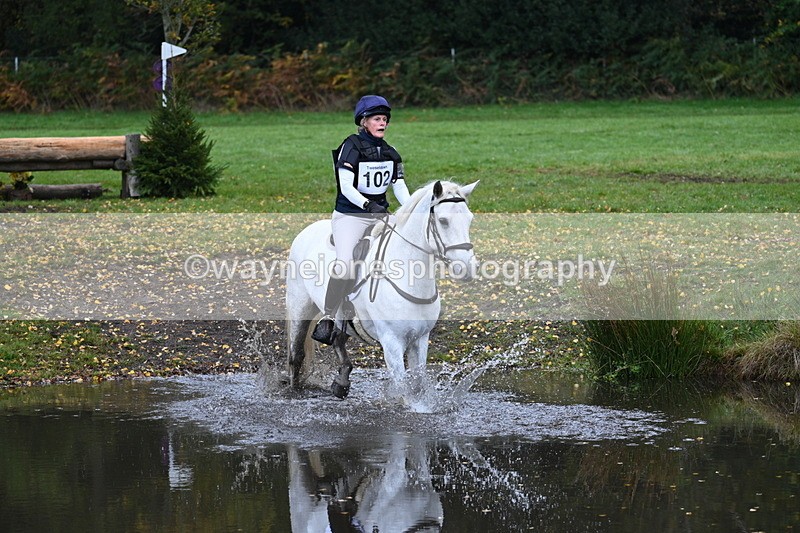 WJ7_2974 - Time 10:47 to 11:11 at the water