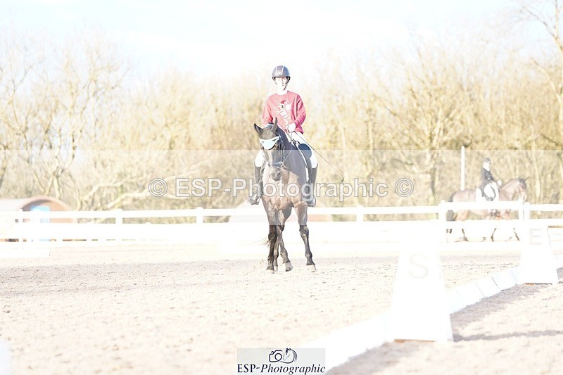 241214-154650-02244 - 131-Alys.Matravers-DARGASONS.MOON.SHADOW