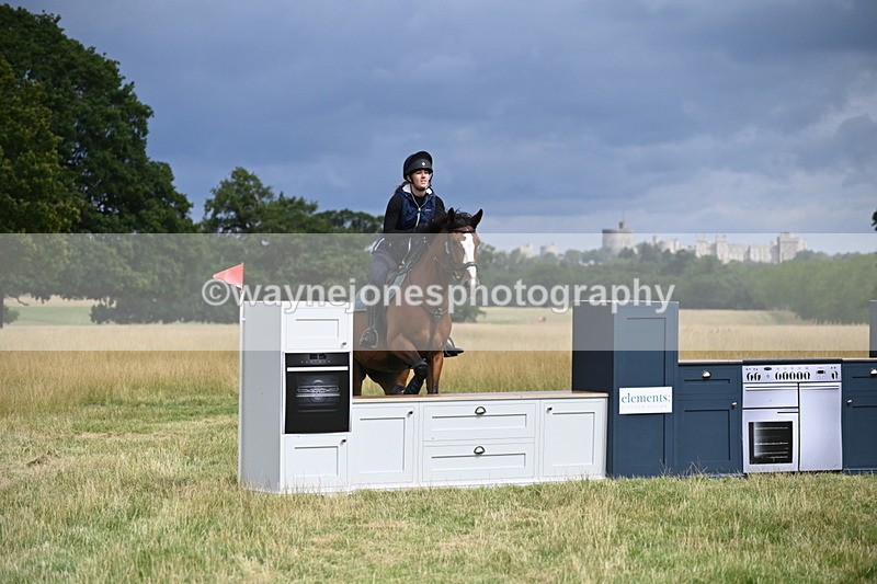 WJ6_2490 - Time at Jump 09:23 to 11:05