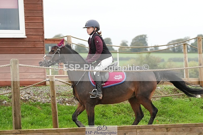 250920-154752-01494 - Cls 21 Pony Intro 80cm Derby