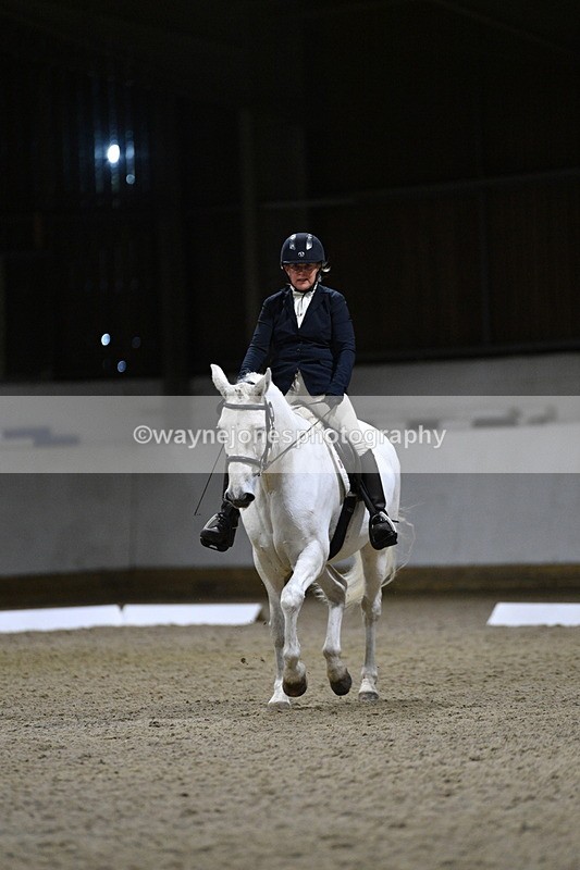 WJ5_8826 - Class 5 Novice Test 3