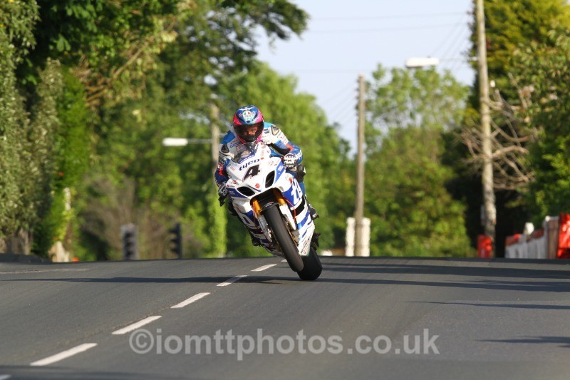 Guy Martin Suzuki / Tyco Suzuki - Tuesday Practice Solos