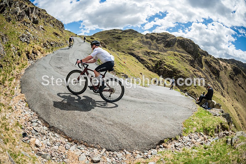 121933 - Hardknott Hairpin 12.00 - 13.00