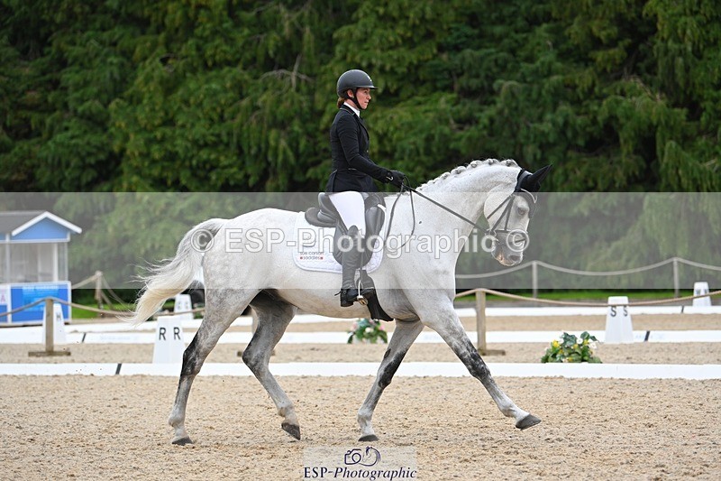 230813-174406-08728 - Cls 14 Medium Silver 16.45 to End