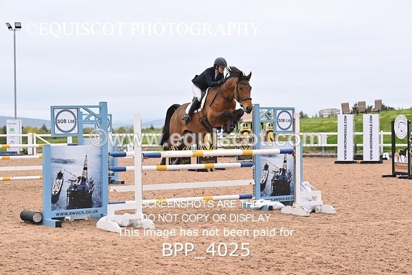 BPP_4025 - CLASS 17 SUN Senior Foxhunter/1.20m Open