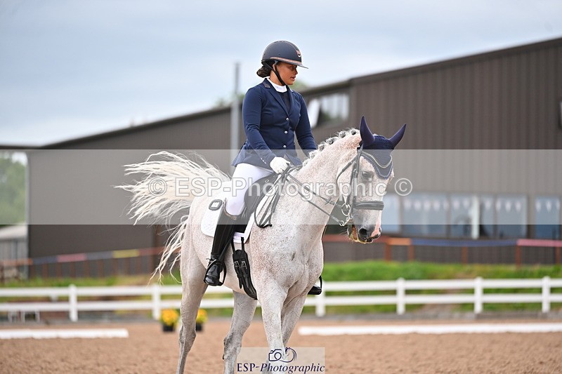 240817A-172438-10705 - 293-Layla.Ambersley-Broadbent-Galwaybay.Buddy