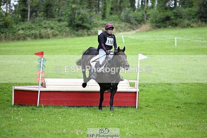 240803-105250-01726 - 110-Lizzie_Luxton-KILCARNA_BARNEY