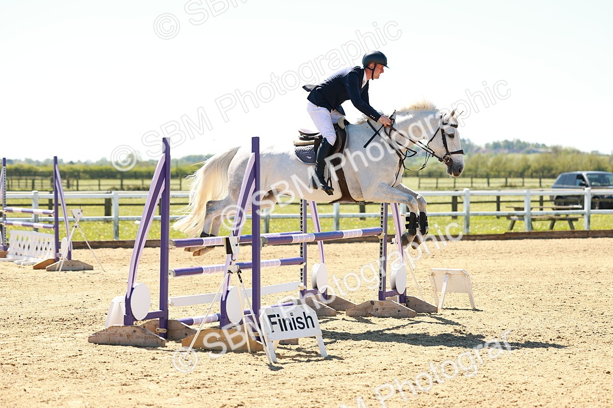 SBM_001403 - Class 4 - Senior Newcomers 1.10m
