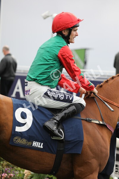 yr07102022r2-13 - Race 2 2.40pm William Hill Autumn Mile