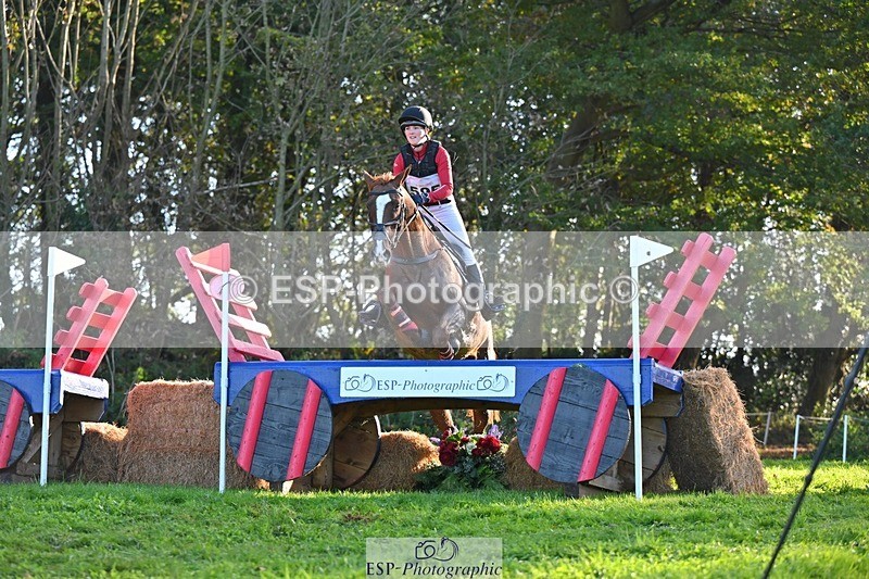 241026-153031-14632 - 595-Josie.Dix-RUSTICOATS