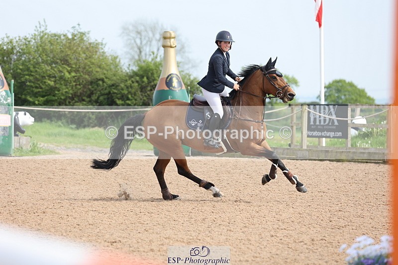 240511A-153351-14727 - Cls 36 National 1.30m Open