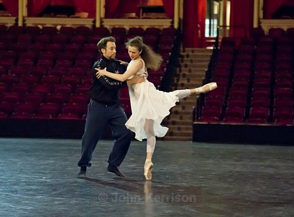  - Elena Glurdjidze and Arionel Vargas - Romeo and Juliet