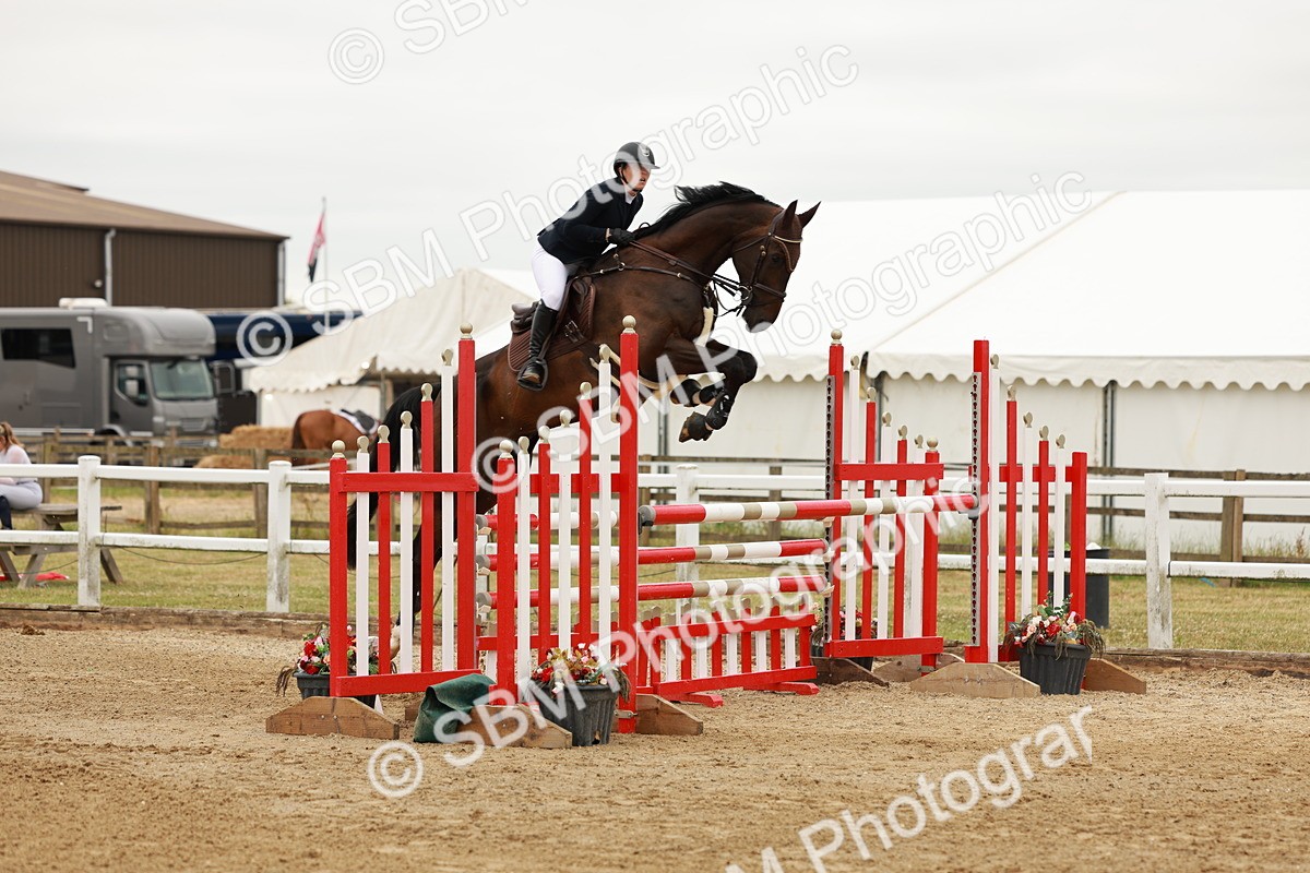 SBM_016590 - Class 20 - Senior Newcomers - 1.10m