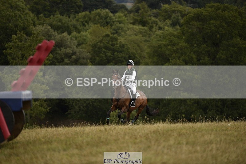 250802A-113644-01988 - B-067-Sophie.Parker-LANGALLER.LOVEDAY