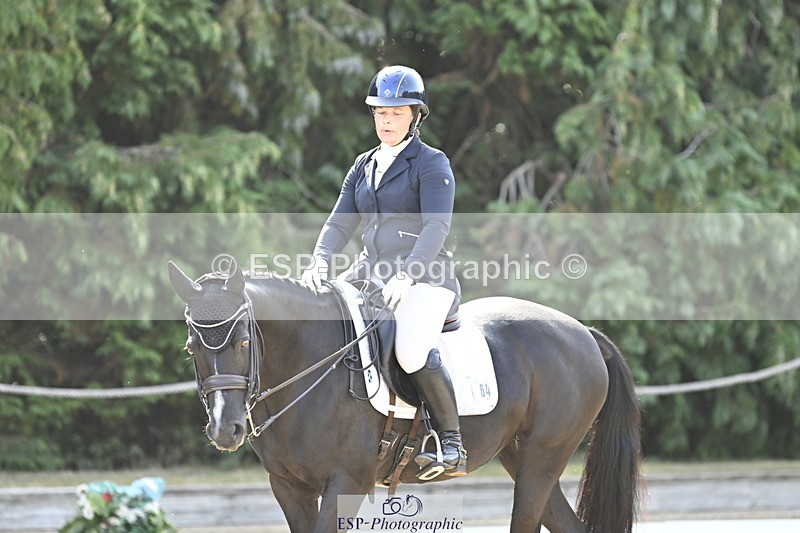 250810A-100606-04775 - 064-Amy.CoxPretty.Picture