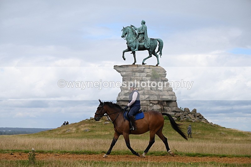 DSC_9126 - Time at Statue 14:33 to 15:10