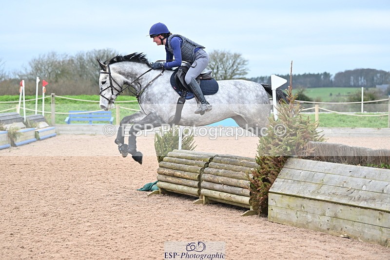 231217A-102234-00105 - 70cm