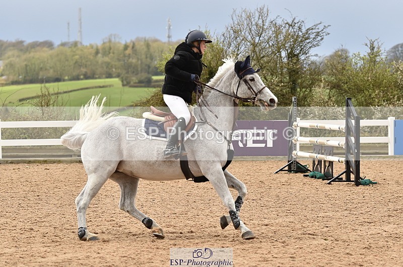 240327A-132850-00567 - Cls 4 Newcomers and 1.10m Open