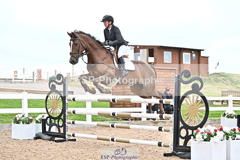 240523A-105507-01589 - Cls 1 Snr 1.05m and 1.10m