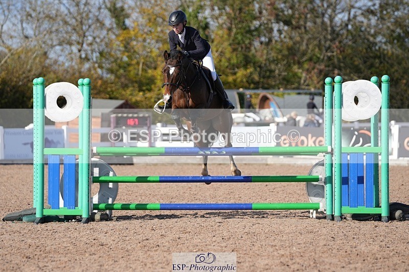 251025-133416-00558 - Cls 10 Pony Newcomers and 1m