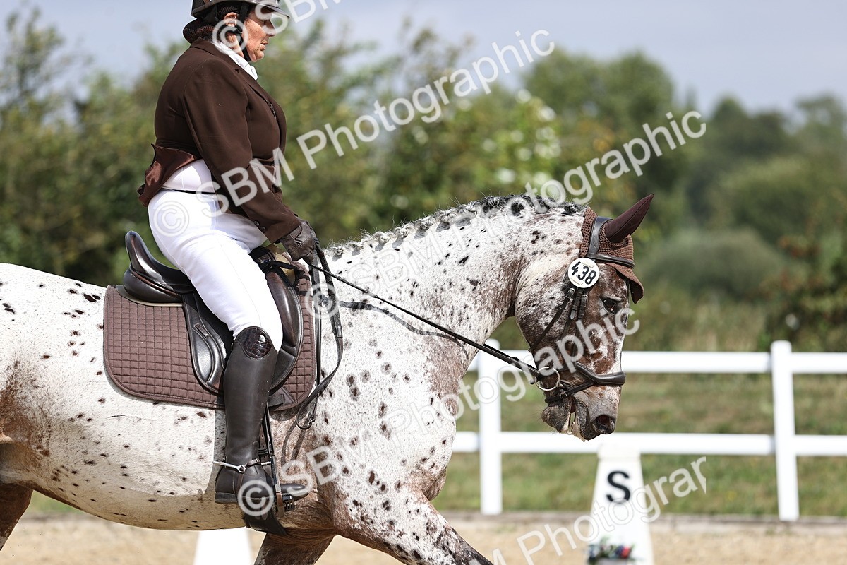 SBM_016835 - Class 14 Novice 23 - 11.53-12.56