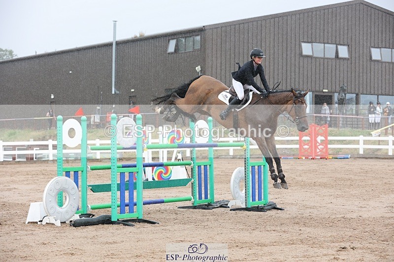 250717-140925-05821 - Cls 1, 3 Star Small Tour Start to Break