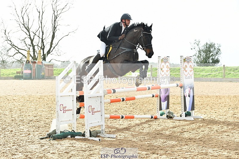 240210A-131228-01342 - Cls 23+24 Club and Schools 1m