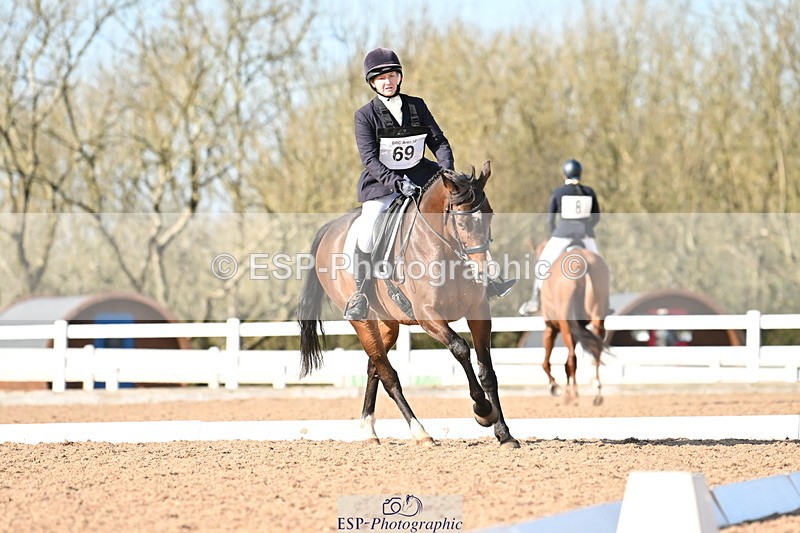 240324A-153845-04522 - Novice 28, 15.33 to 16.15