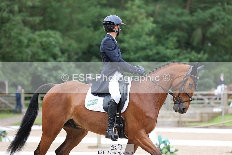 240524-090905-07073 - 252-HARIBO_LOUVO-Gaspard_Maksud