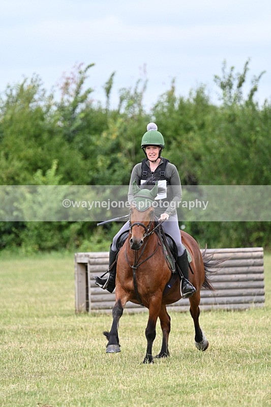 WJ7_4614 - 60cm XC Time 09:48 to 09:57