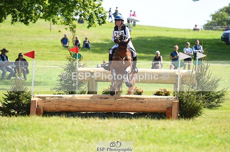 230527-102246-08535 - 253-MY_EASTWOOD_BRIGHTSIDE-Darcy_Zander-XC