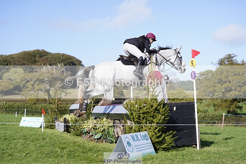 241025-111308-06215 - 014-Lizzie.Luxton-ST.TROPEZ