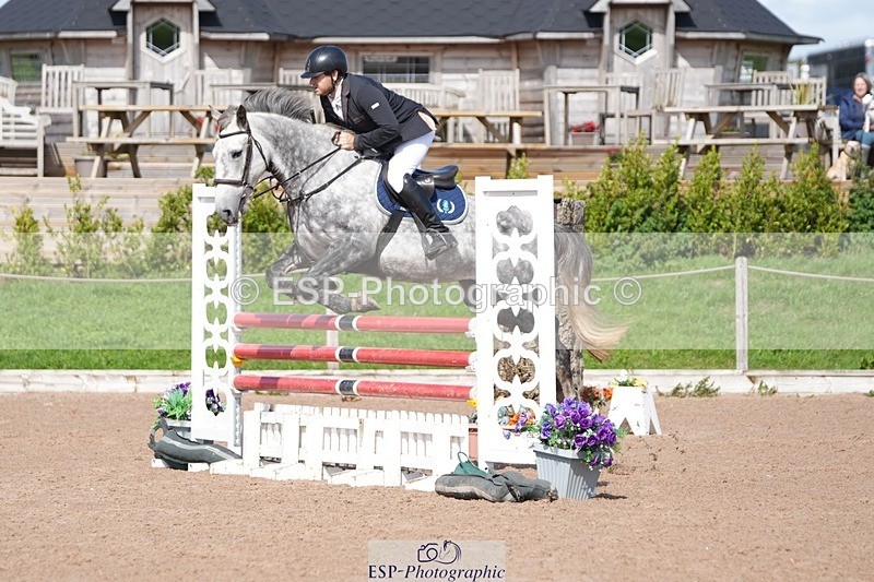 250913-135213-07248 - Cls 17 Chard 1.10m Speed Derby