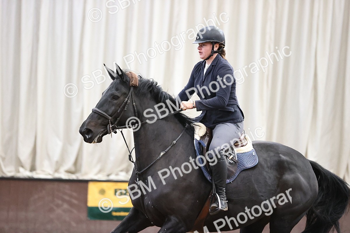 SBM_003300 - Class 11 - Senior Newcomers 1.10m