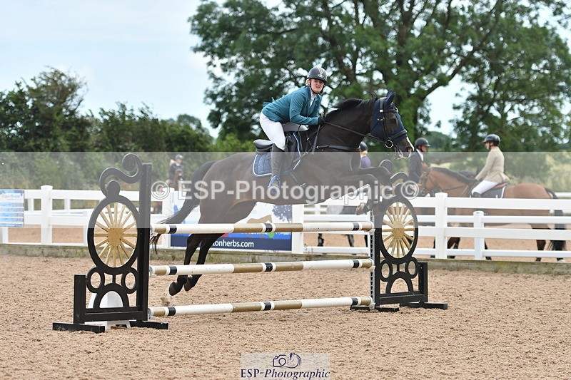 240727A-154143-06281 - Cls 24 1.05m Amateur Qualifier