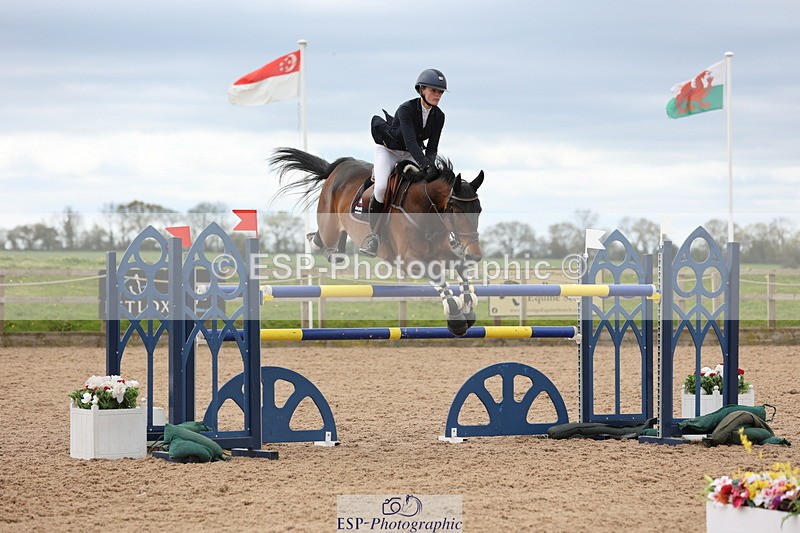 240419A-120308-06981 - Cls 6, 2 Star Medium Tour 1.35m