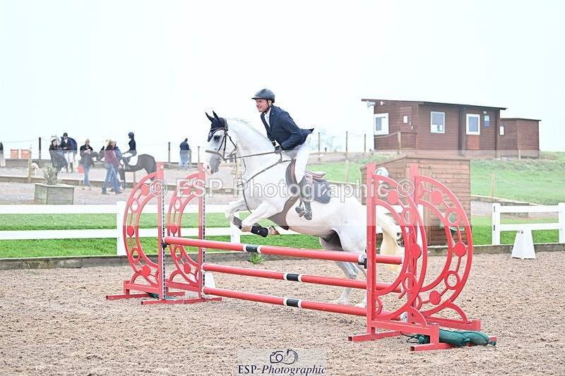 240907A-110514-00618 - Cls 7 95cm Amateur Qualifier