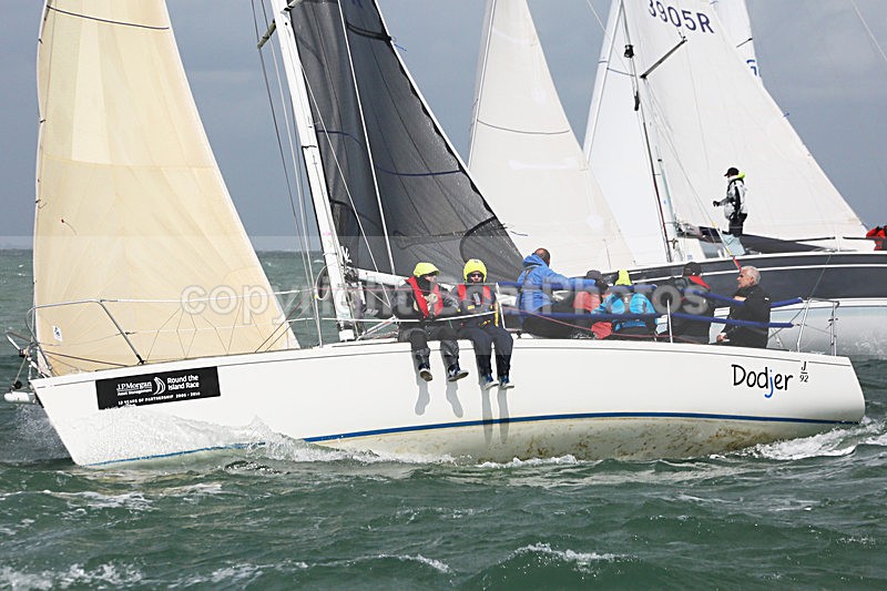 160702 DODJER GBR9298R - ROUND THE ISLAND Y92A2858_E - ROUND THE ISLAND 2016
