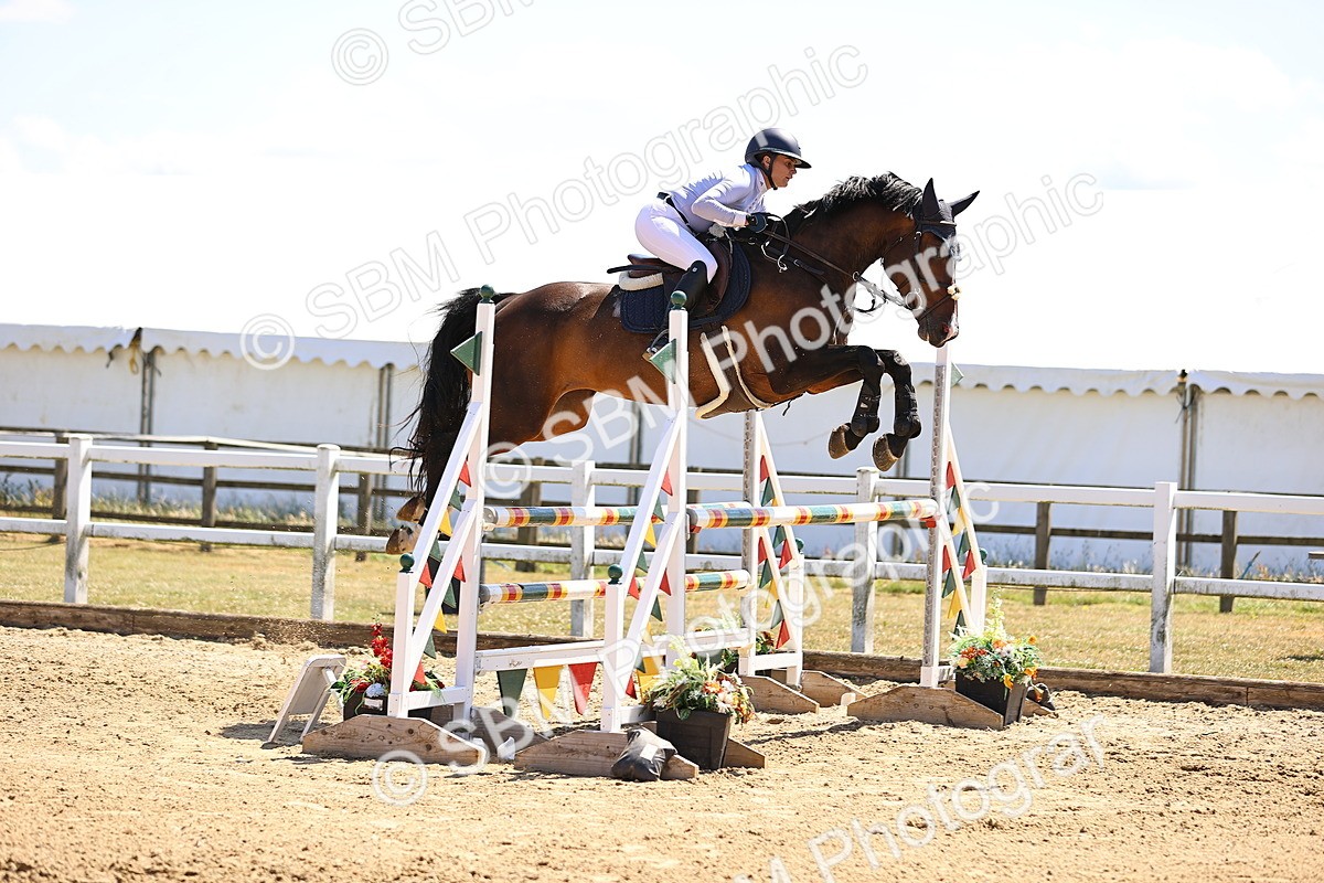 SBM_014999 - Class 15 - Senior Newcomers - 1.10m Open