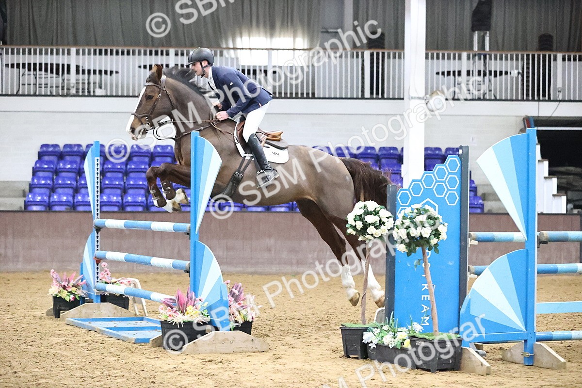 SBM_002022 - Class 10 - Senior Newcomers - 1.10m