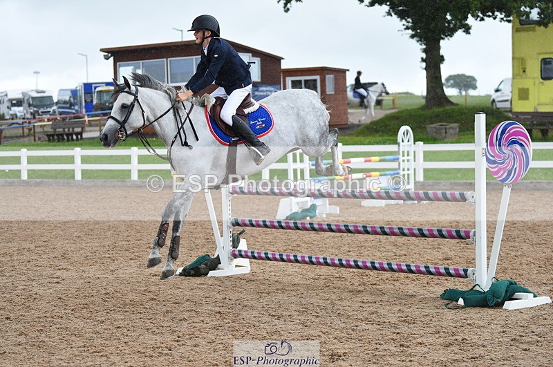 230715A-125400-01117 - Cls 4 Newcomers & 1m Open