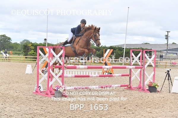 BPP_1653 - FRI CLASS 4 Senior Newcomers/ 1.10m Open