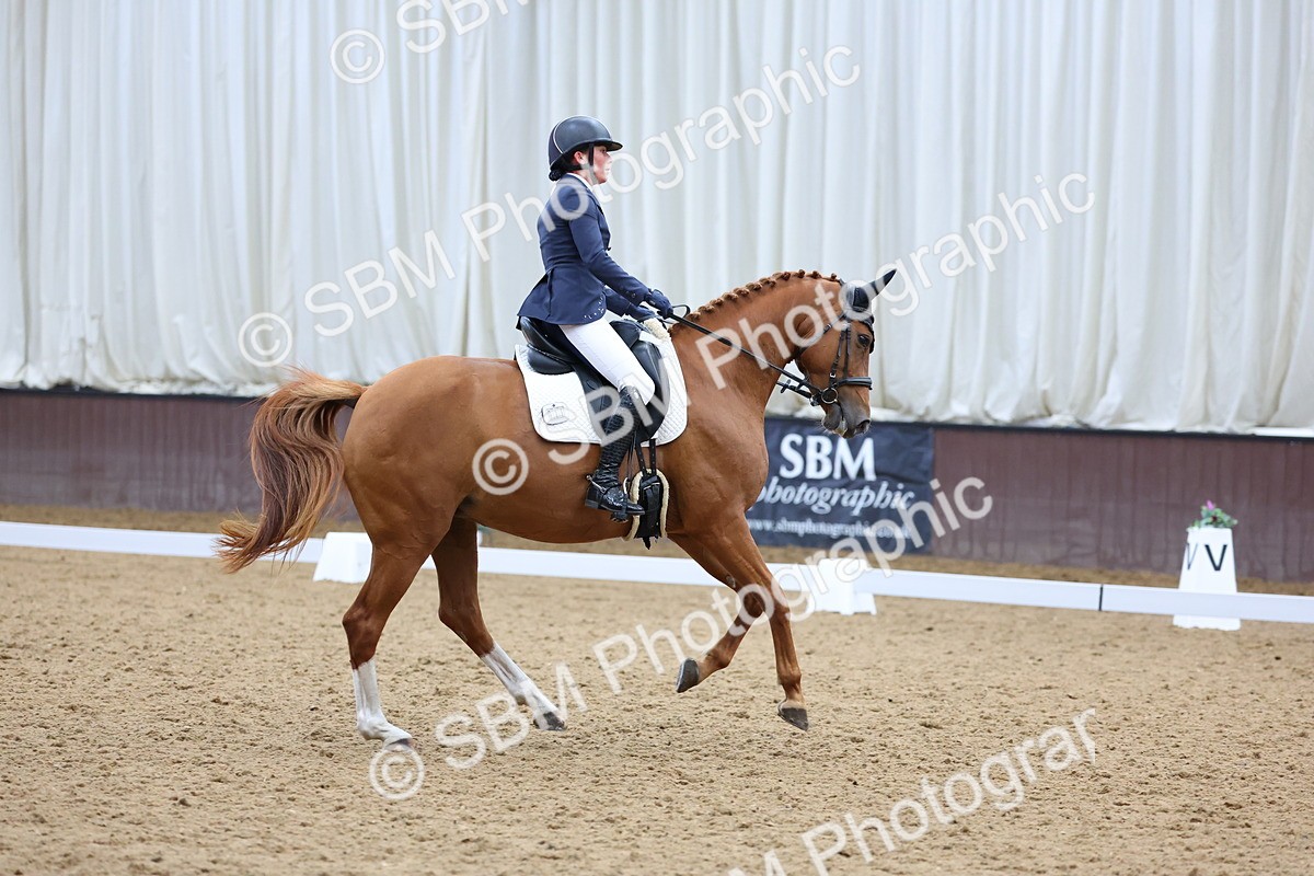 SBM_016678 - Class 16 - Novice FSM - 11.50-12.38