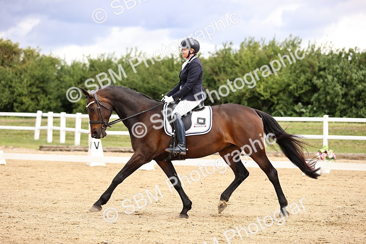 SBM_001997 - Class 2 - Novice 4 - 10.36-11.39