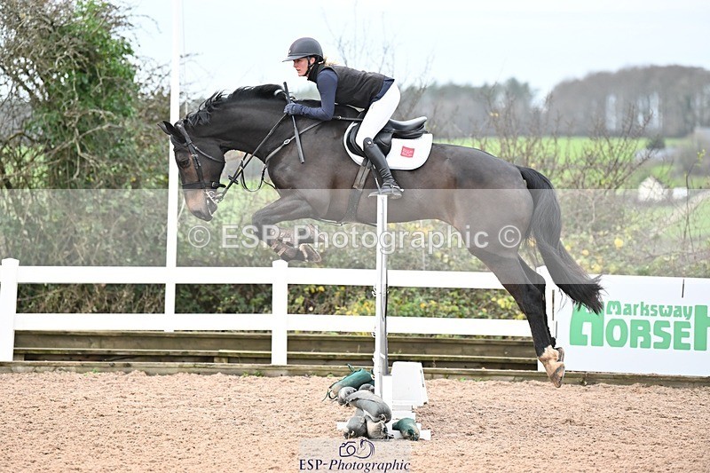 241206-124039-00785 - Cls 5 Newcomers and 1.10m Open