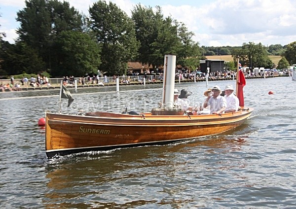 090703 SUNBEAM IMG_7270 - HENLEY REGATTA FRIDAY 3rd JULY 2009