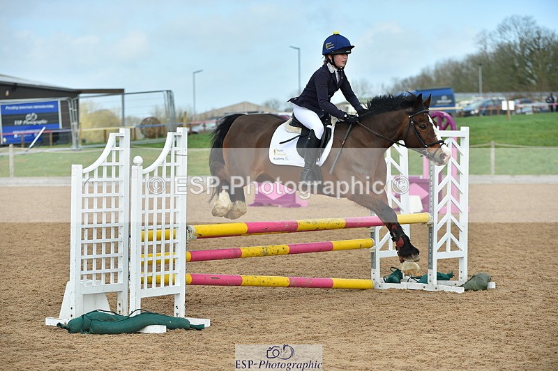 240210A-121208-00986 - Cls 19+20 Club and Schools 80cm