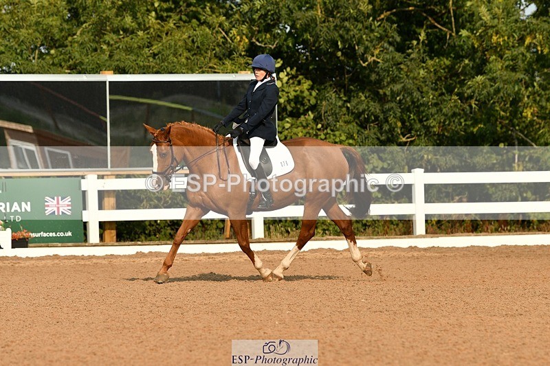 250817-091604-06832 - 076-Melanie.HaslockMinnie.I