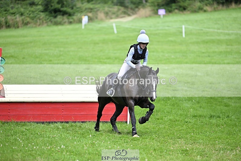 240803-133743-07246 - 153-Eleanor_Blewitt-CARRY_ON_PRINCESS