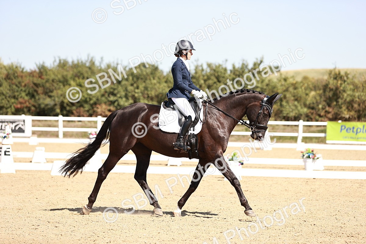 SBM_004855 - Class 12 - Novice 5 - 12.02-12.44